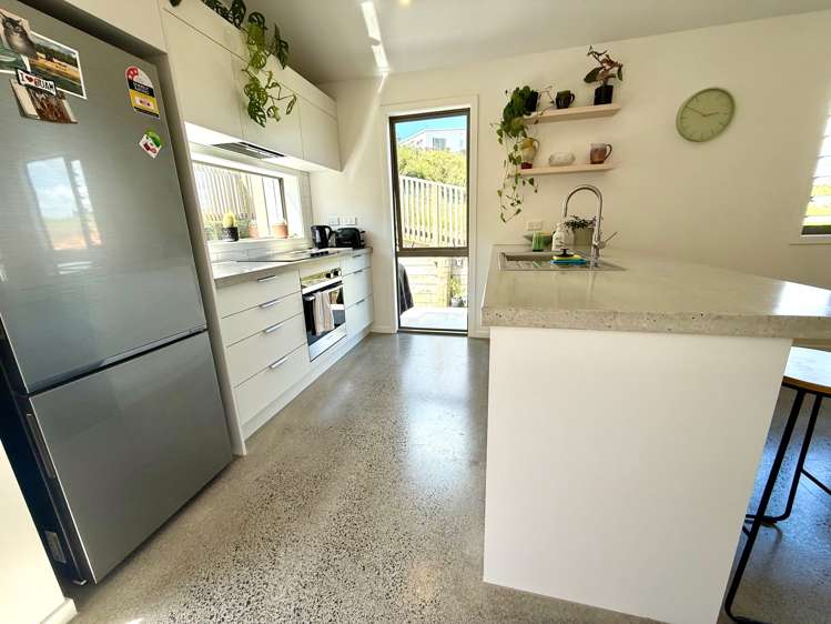 106 Omahina Street Raglan_2