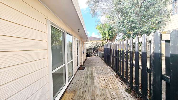 1/44 Barbados Drive Unsworth Heights_19