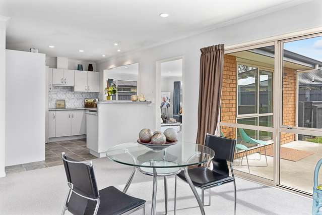 5 Rosewood Place Redwoodtown_3