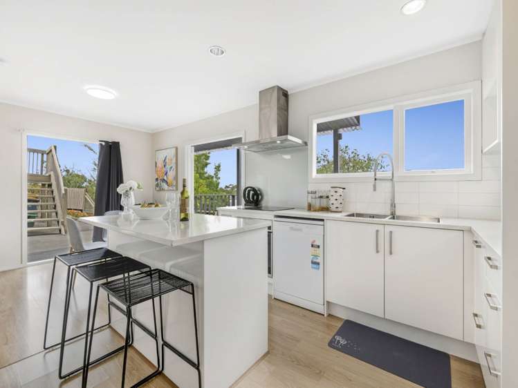 3/22 Hogans Road Glenfield_7