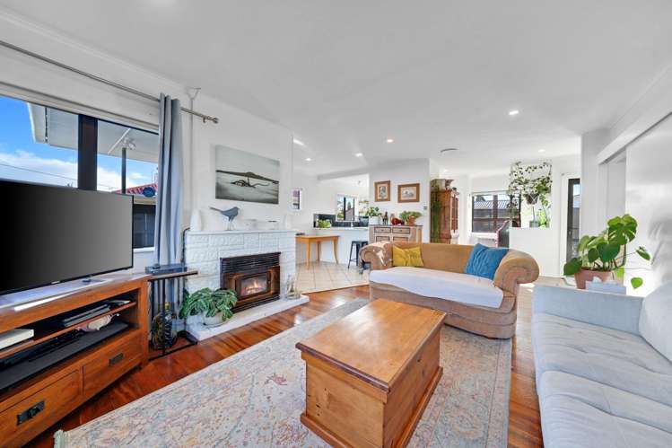 38 Rollerson Street Papakura_5