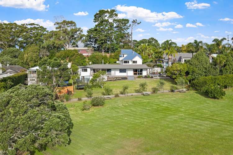 12 Tawhana Crescent Red Beach_26