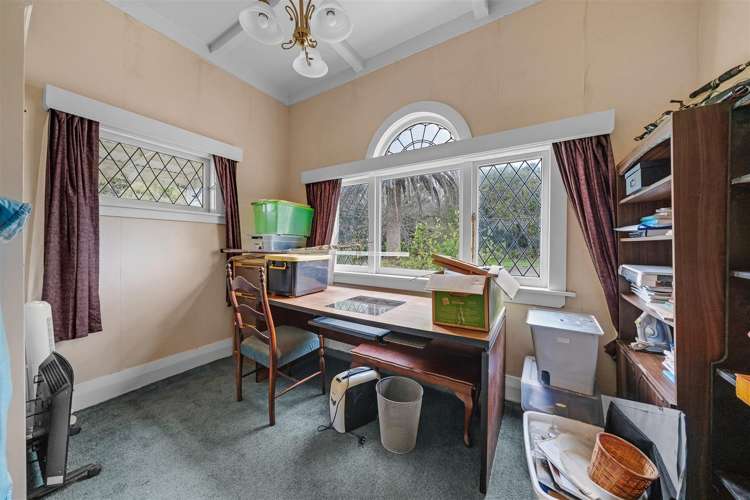 375 Whitford Road Whitford_24