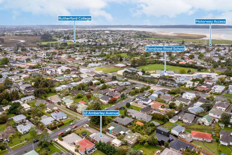 12 Amberley Avenue Te Atatu South_4