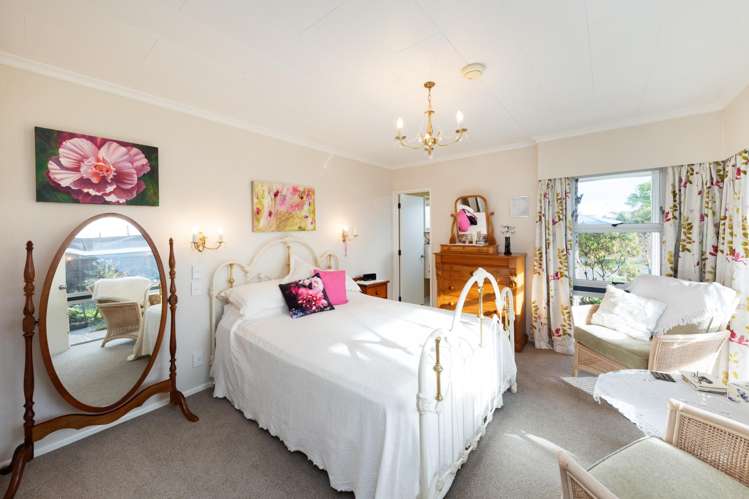 7 Te Punga Place Awapuni_12