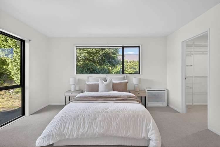 2/8 Fovant Street Russley_11