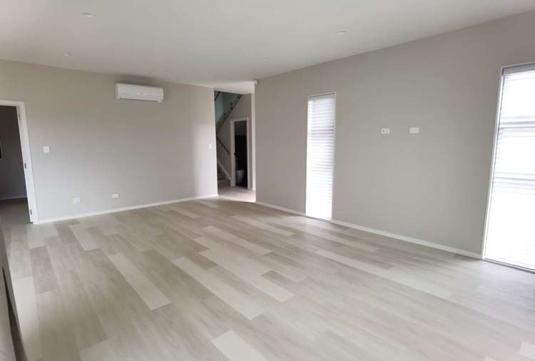 20B Imatra Place Sunnyhills_2