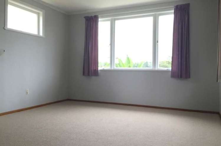 33 Tudor Road Henderson_8