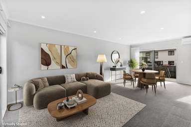 4/38 Brigham Creek Road_1