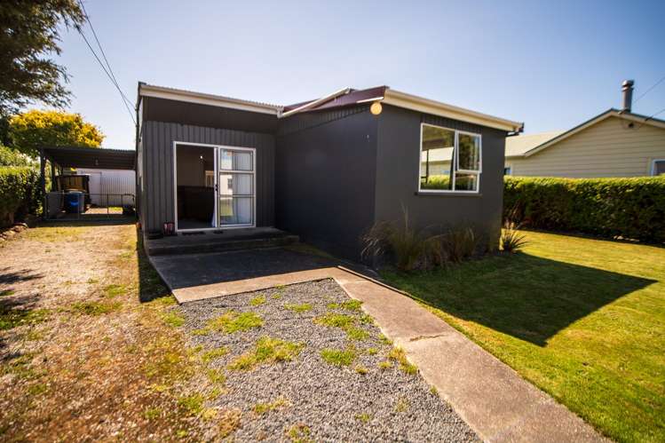 11 Noble Street Pounawea_16