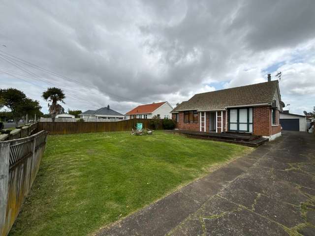 Affordable 3-Bedroom Family Home with Separate...