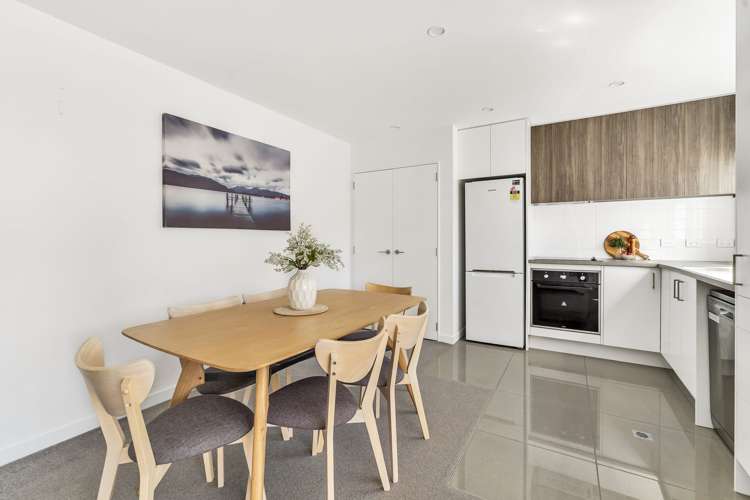 18/170 Fraser Avenue_2