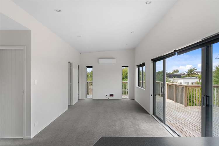 2 Sandpiper Lane Mangawhai Heads_3
