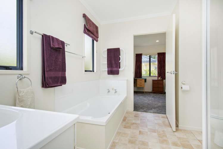 20/58A Molesworth Street Taita_11