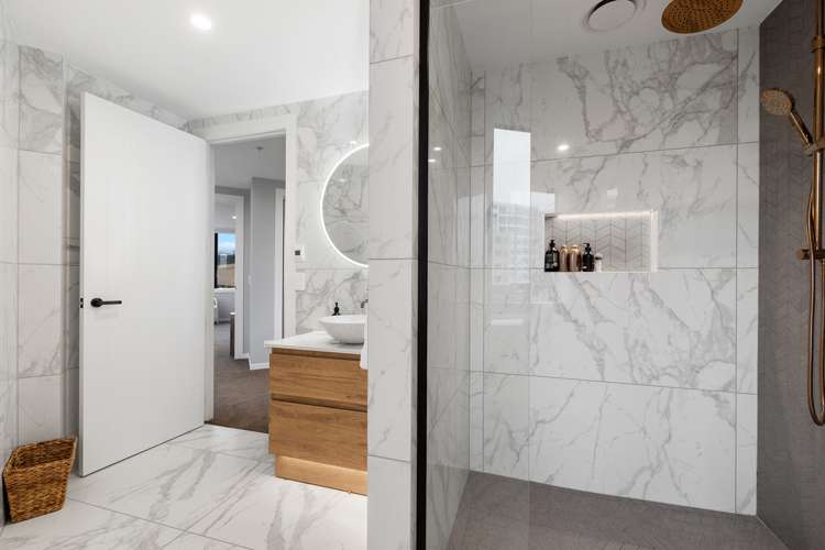 12126 Vincent Street Auckland Central_11