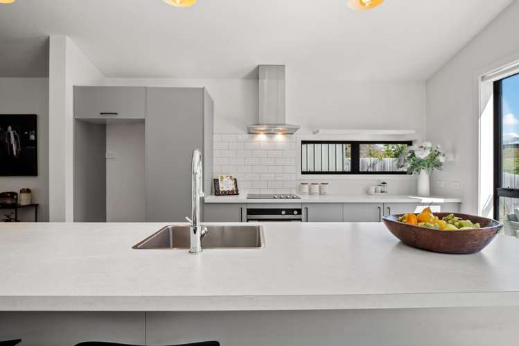 106A Risinghurst Terrace Lower Shotover_6