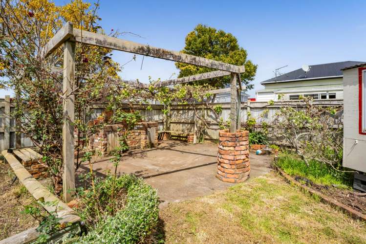 54 Disraeli Street Hawera_29