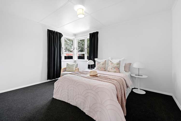 47 Montgomery Crescent Bader_12