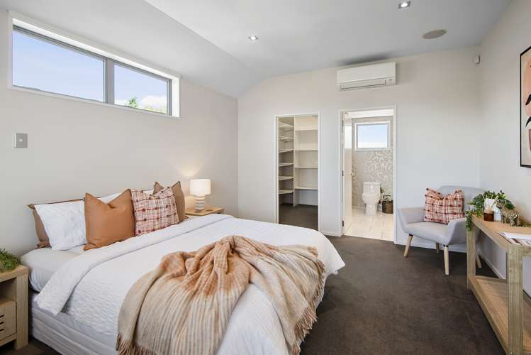 6 Longspur Avenue Wigram_19