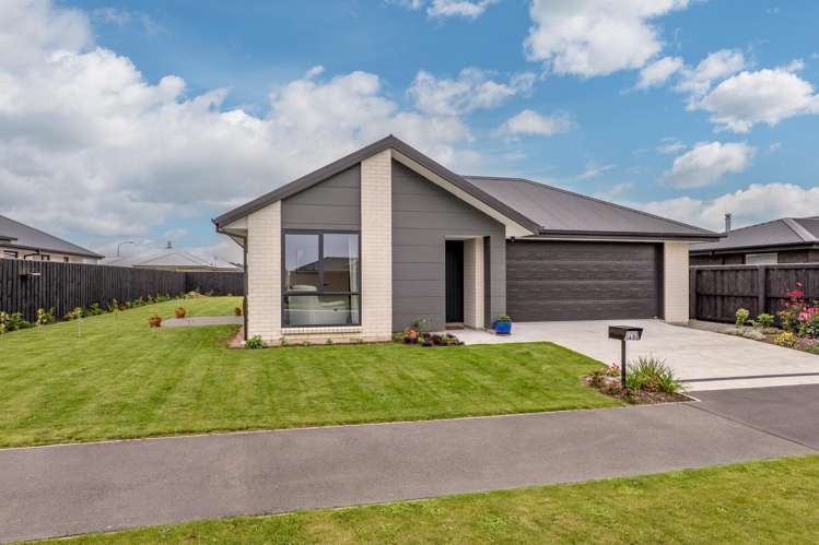 40 Eric Crozier Road_0