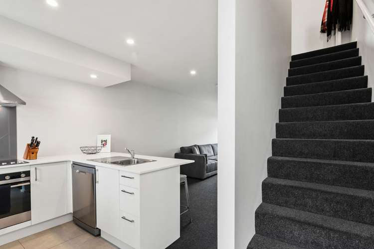 56/10 Buffon Street Waltham_6