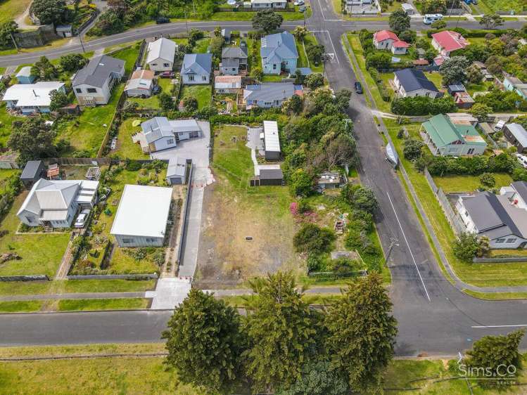 1/43 and 44 Seafront Road Castlecliff_1