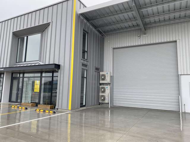 Near New Warehouse Unit Close to Central City