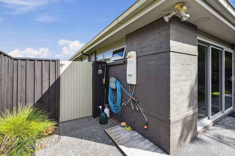 66a Basley Road Owhata_21