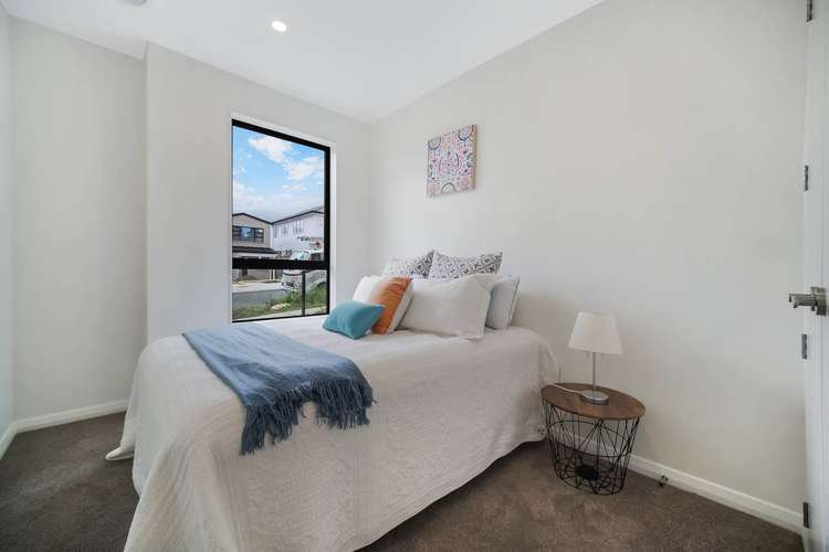 3 Uru Drive Flat Bush_23