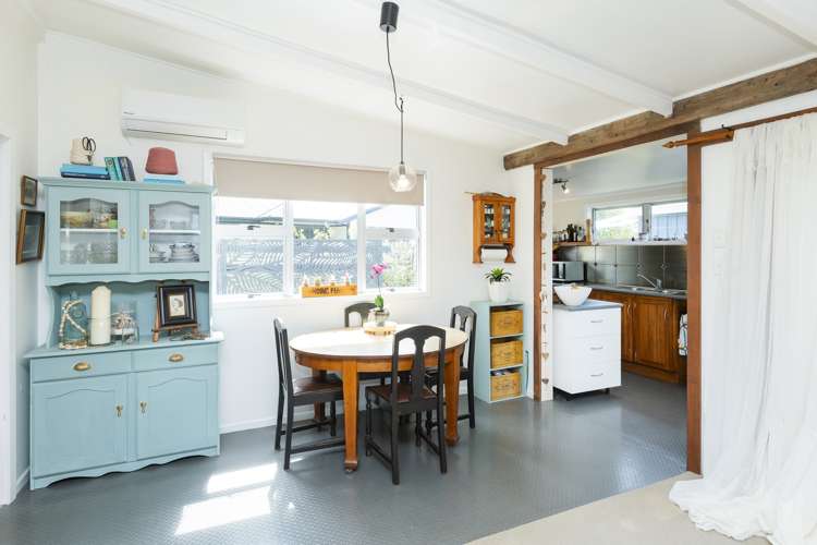 9 Uawa Parade Tolaga Bay_13