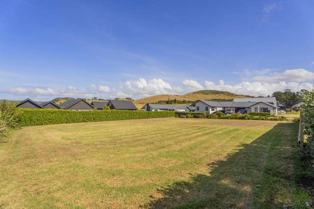 26 Powhiri Place, Simpson's Beach, Wharekaho Whitianga_2