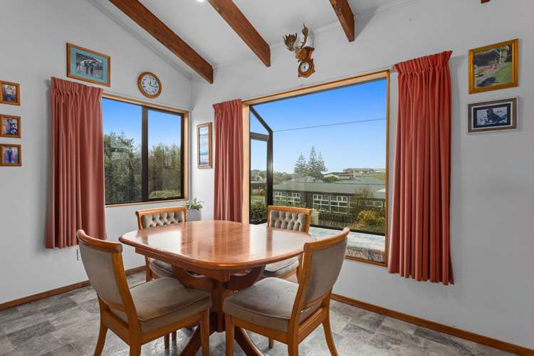 17 The Glebe Coastlands_9