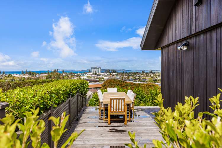 53 The Ritz Orewa_23