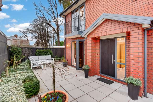 64B Holly Road St Albans_2