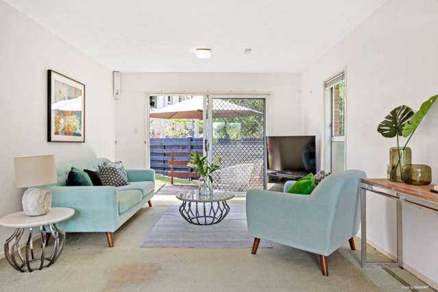 2/4 Wilding Avenue Northcote Point_1