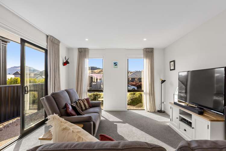 219 Aubrey Road Wanaka_3