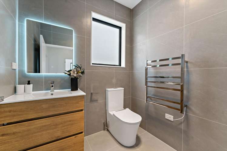 5/15 Holland Avenue Glen Innes_11