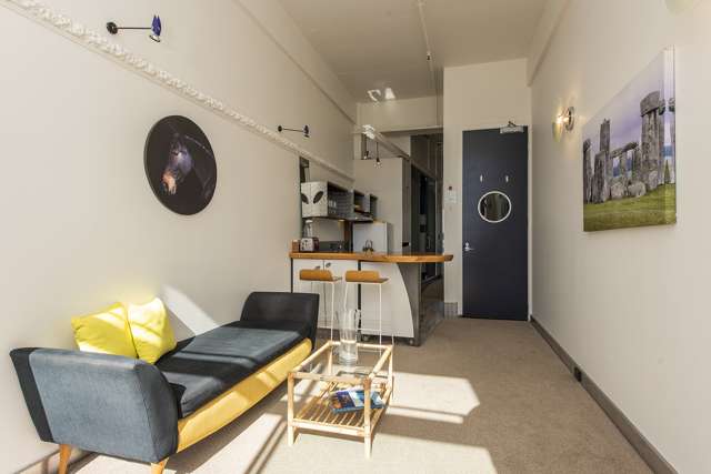 2n/51 Webb Street Mount Cook_4