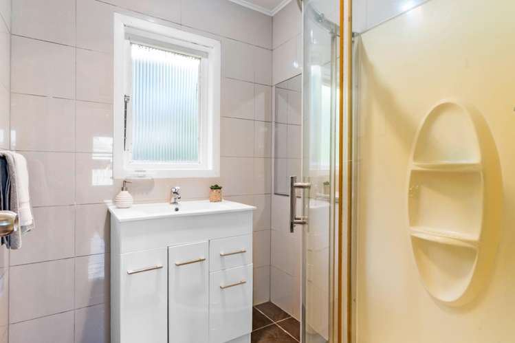 51 Smythe Road Henderson_12