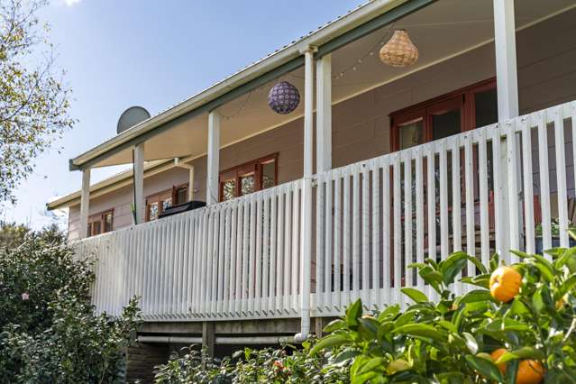 20 Acre Lifestyle property in Paparoa