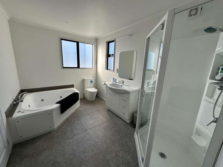 4 Horncastle Crescent Little Wanganui_15