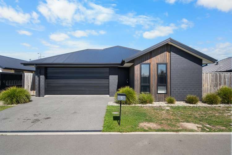 5 Roles Way Rolleston_21