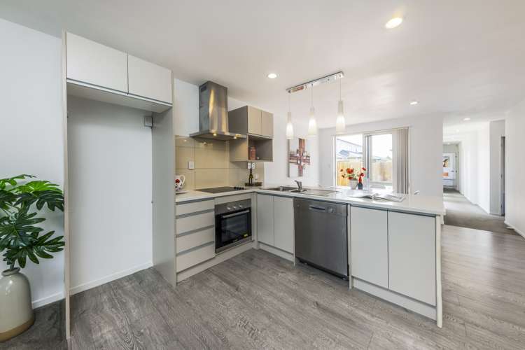 8 Moho Lane Takanini_4