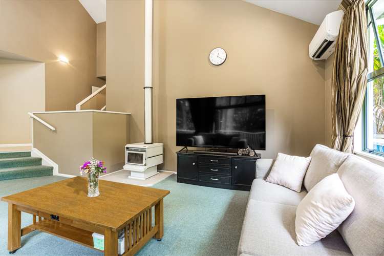 16a Kingsclere Place Goodwood Heights_11