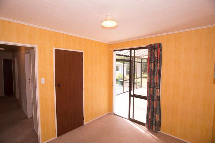 41 Massey Road Mangapapa_12