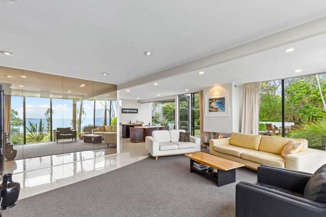 Opportunity Knocks On Cliff Road
