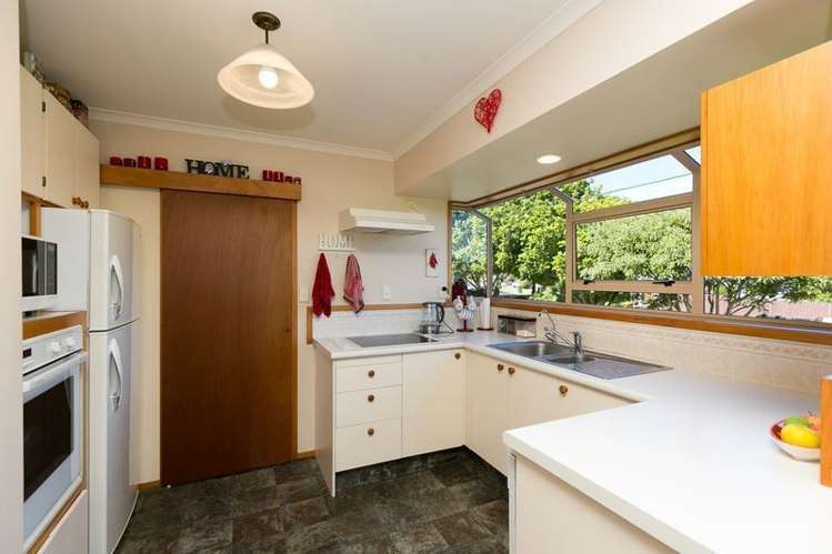 3 Protea Place Bell Block_16