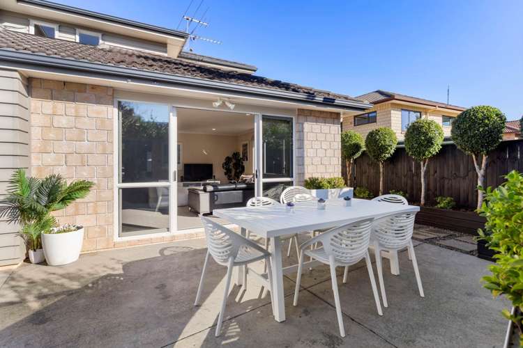 42 Coachman Drive Flat Bush_30