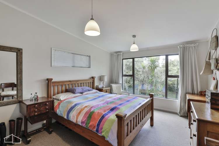 48 Clayburn Road Glen Eden_10