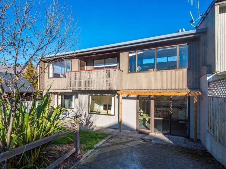 2b Thorn Crescent Fernhill/Sunshine Bay_20